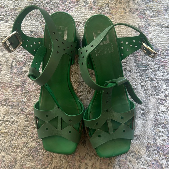 Retro style platfom shoes - Picture 1 of 4